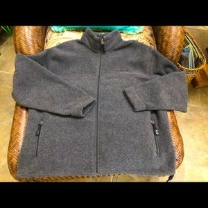 Timberland men’s fleece jacket .EUC.